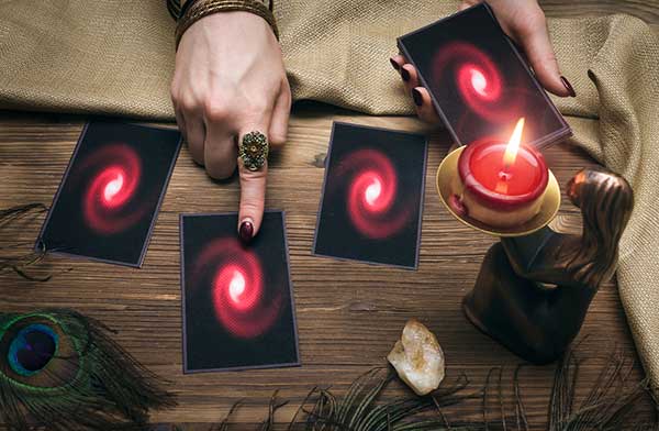 rejoignez notre cabinet de voyance en 2025 et découvrez des opportunités uniques pour développer vos dons et accompagner vos clients avec expertise.