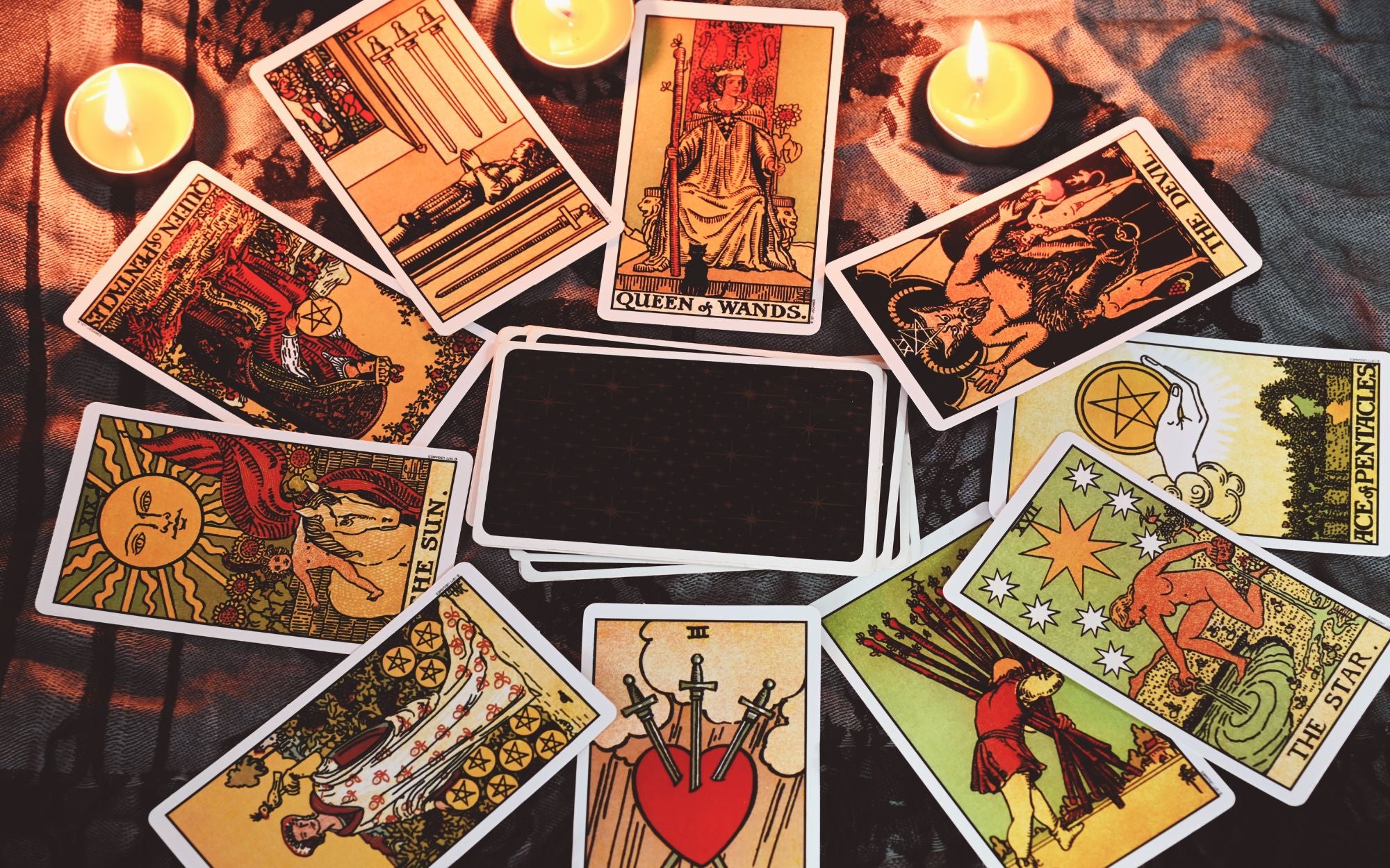 découvrez la signification et l'interprétation de la coupe au tarot pour mieux comprendre vos tirages et approfondir votre connexion avec les cartes.