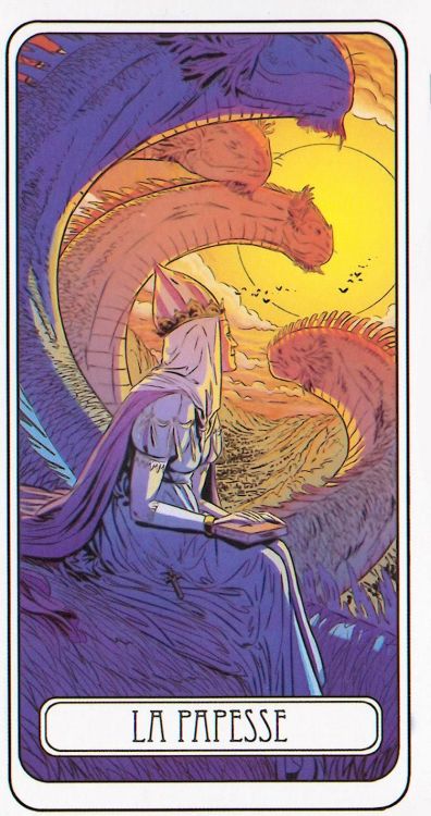 découvrez les combinaisons puissantes impliquant la papesse dans le tarot et leur signification pour interpréter vos tirages avec profondeur.