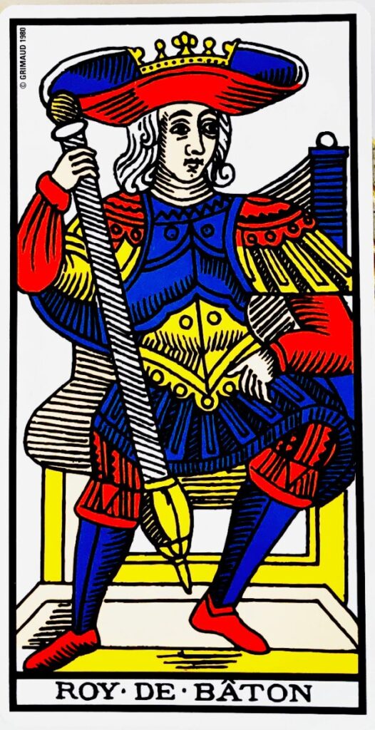 découvrez les différentes méthodes de coupe du tarot et apprenez à interpréter efficacement les cartes pour des lectures précises et enrichissantes.