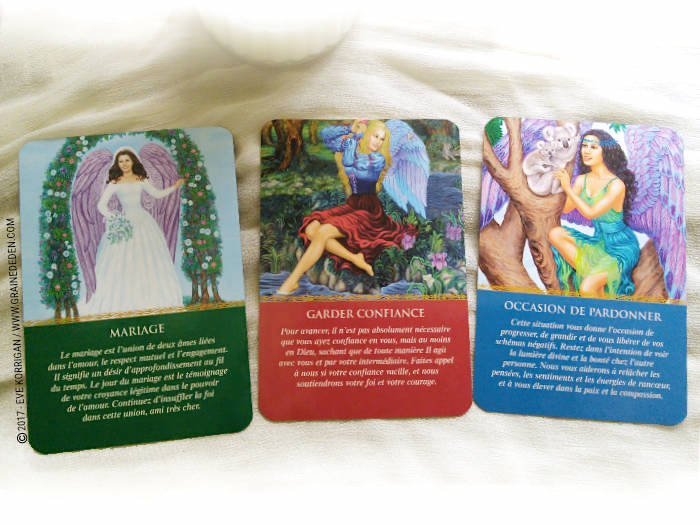 découvrez comment les tarots des anges peuvent accompagner votre cheminement en développement personnel, pour une meilleure compréhension de vous-même et un épanouissement spirituel.